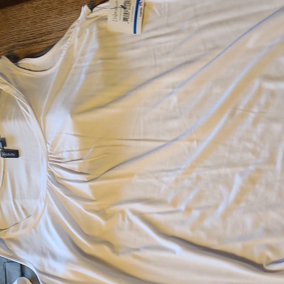 Gray business suit and 2 shirts - Picture 6 of 7